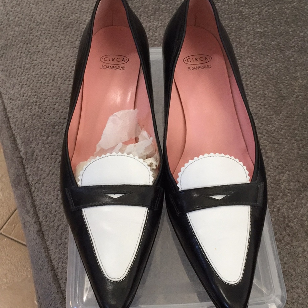 Joan and David (circa) black and white kitten heel